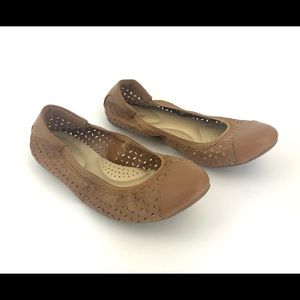 Dexflex Comfort Flat Shoes Brown Size 7W